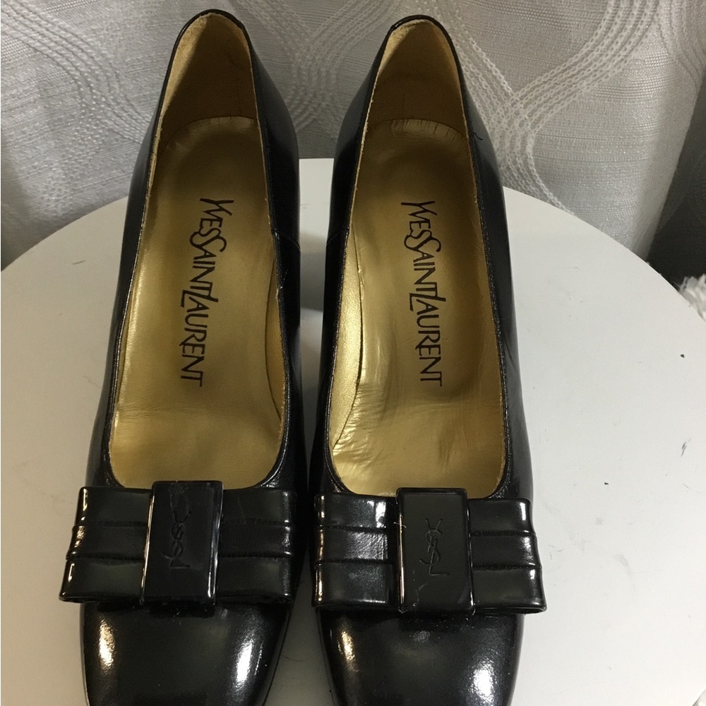 Yves Saint Laurent Black Patent Leather Bow Pumps